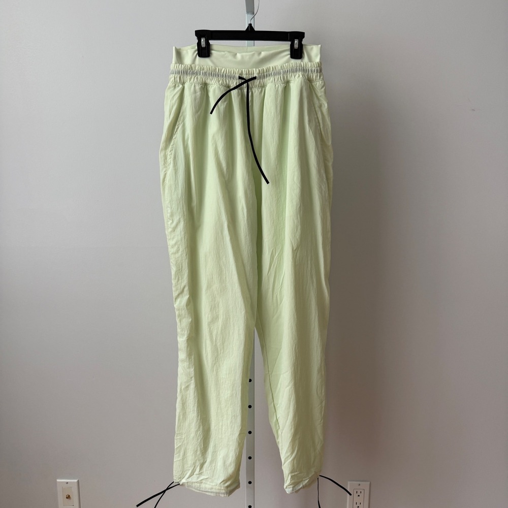 Gymshark sz L Training Joggers Mint Green Hiking Athletic Wear